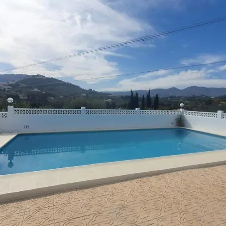 Villa Cheerful 2-bedroom With Private Pool Calp