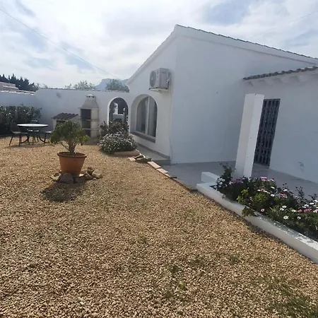 Cheerful 2-bedroom With Private Pool Calp