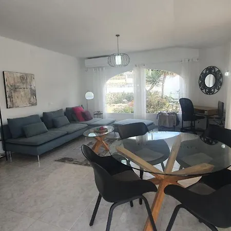 Cheerful 2-bedroom With Private Pool Villa Calp